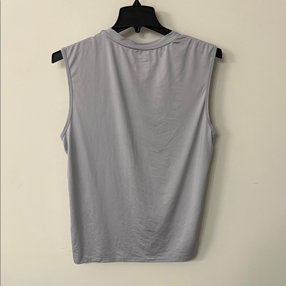 Men's Gray Sleeveless Tank Top - Picture 3 of 4